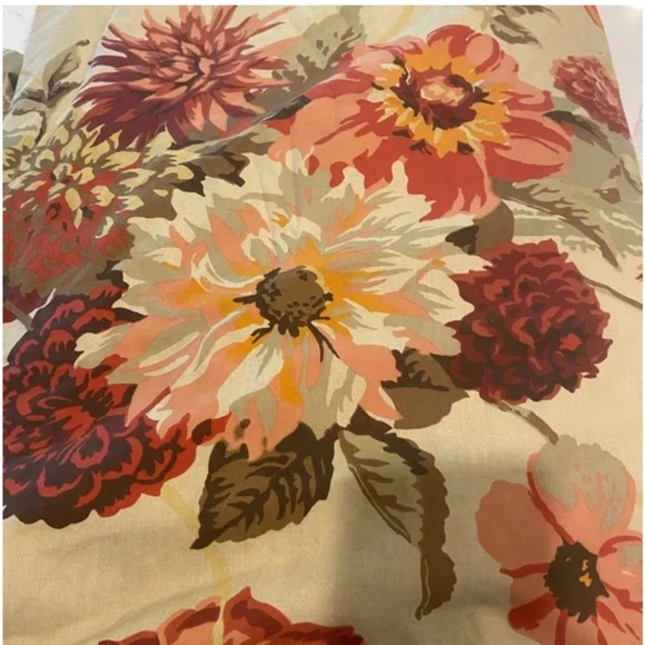 Pottery Barn Queen Duvet with 2 Pillow Shams - Picture 5 of 10